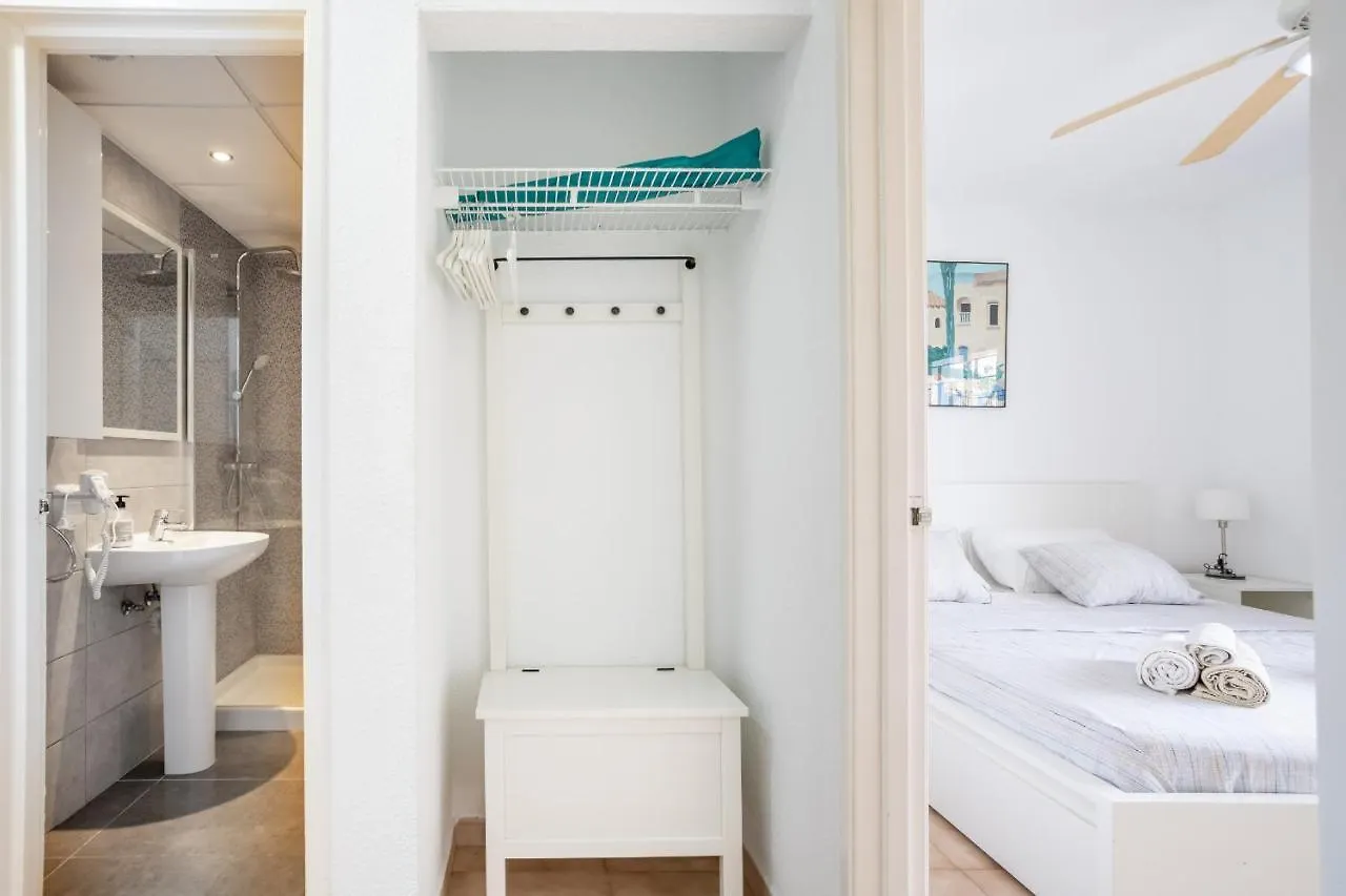 Castle Harbour Matthew'S Flat Los Cristianos By Lovetenerife Spanien