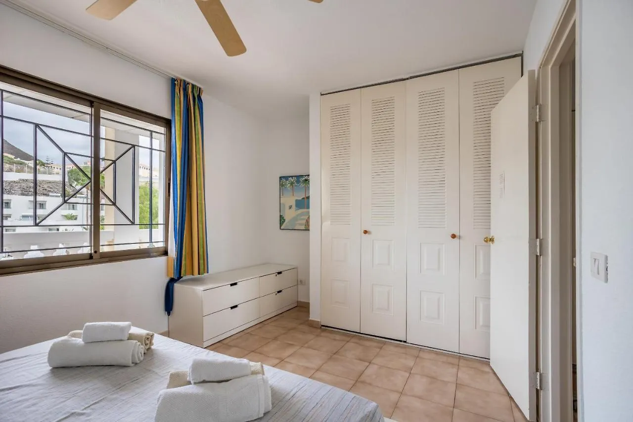 Castle Harbour Matthew'S Flat Los Cristianos By Lovetenerife Spanien